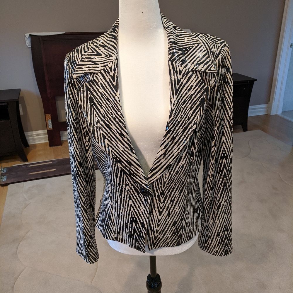 NWT Black & White Print Jacket